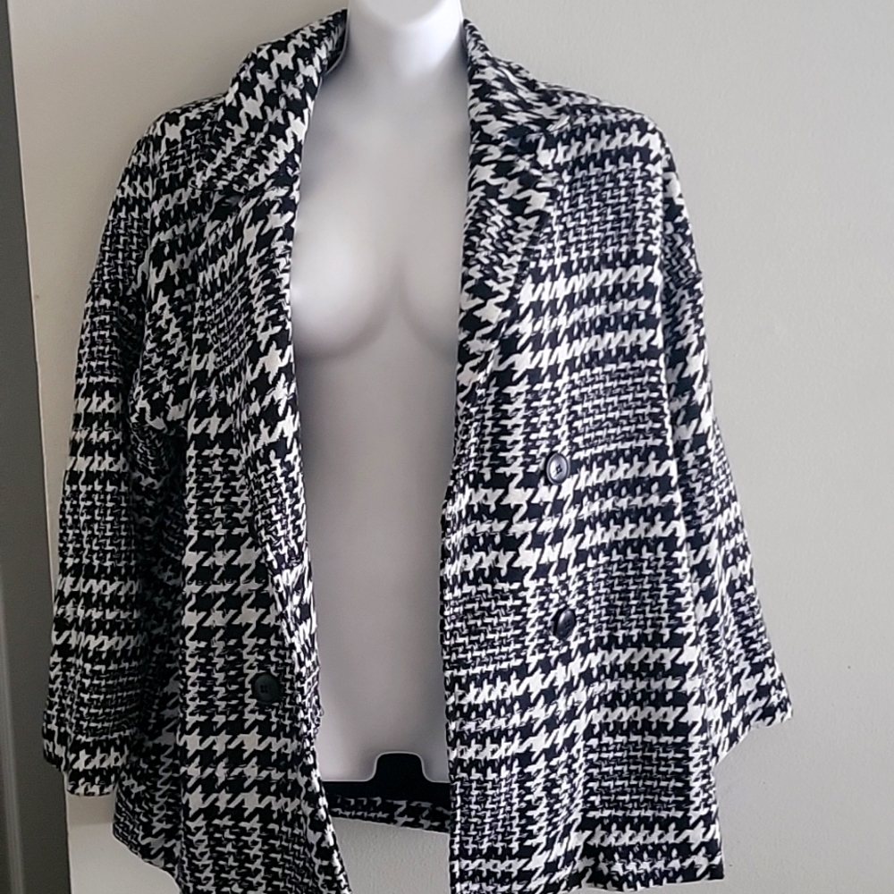 Houndstooth jacket